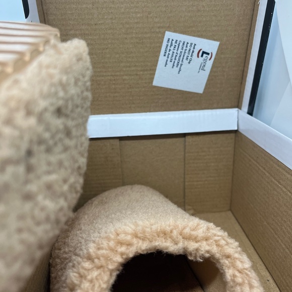 Faux Fur Moccasins *brand new* - Picture 5 of 5